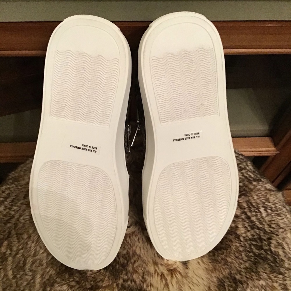 NWB REPORT PYTHON PRINT SHOES - Picture 5 of 12